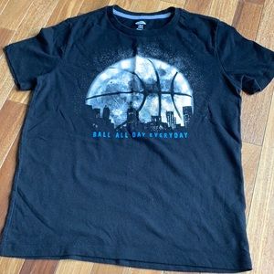 Boys Old Navy size large t-shirt